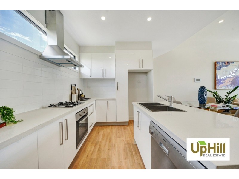 4 – 5/2 Romsey Street, Noble Park VIC 3174