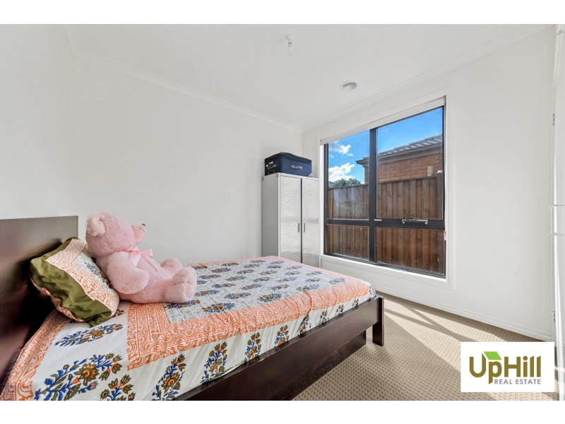 24 Greenslate Street, Clyde North VIC 3978
