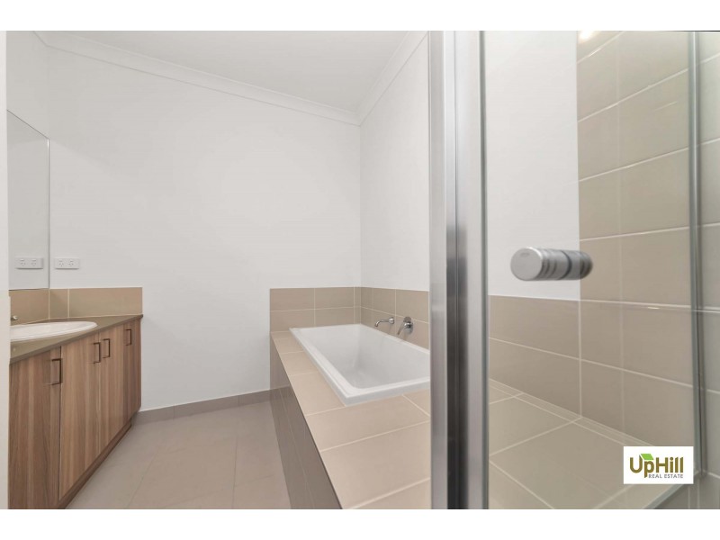Narre Warren South VIC 3805