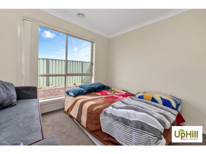 25 Shale Rise, Officer VIC 3809