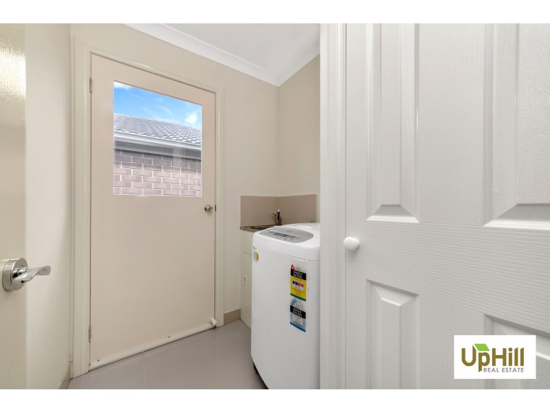 25 Shale Rise, Officer VIC 3809