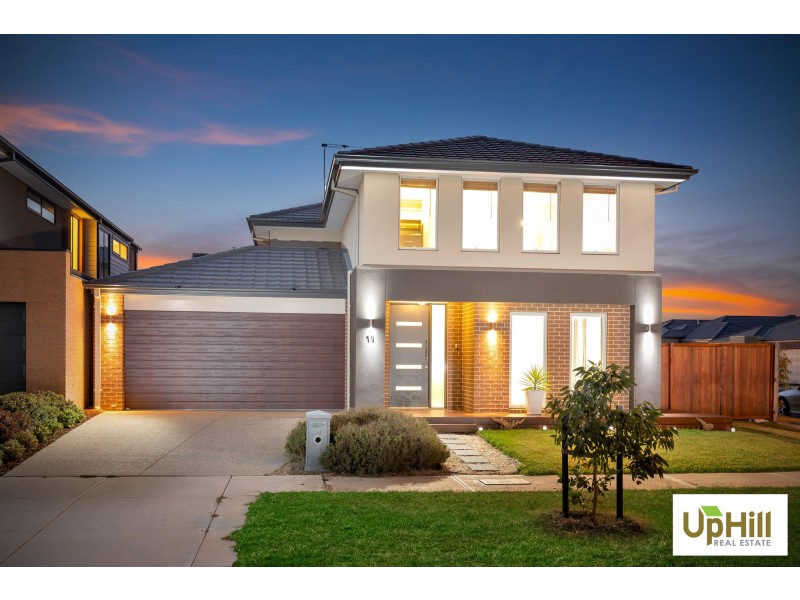 11 Carmicheal Avenue, Cranbourne West VIC 3977