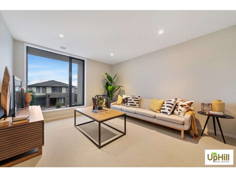 49 GLENROSE BOULEVARD, Clyde North VIC 3978