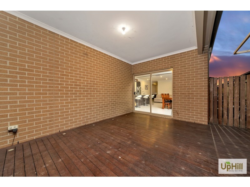 31 BRIGHTSTONE DRIVE, Clyde North VIC 3978