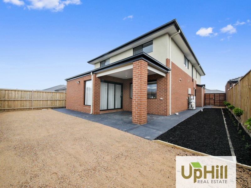 55 MOXHAM DRIVE, Clyde North VIC 3978
