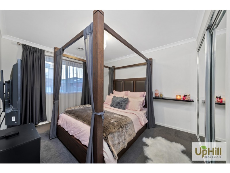 17 Morecroft Avenue, Croydon VIC 3136