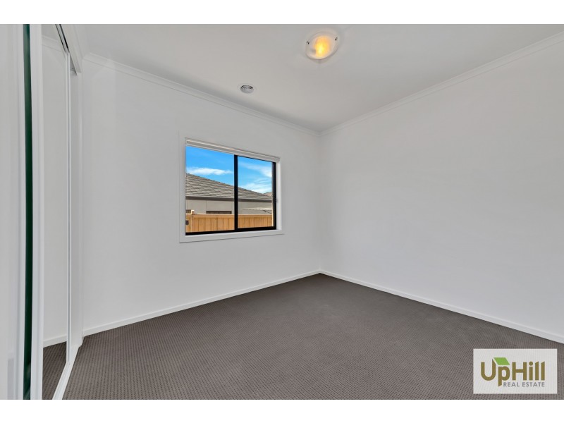 14 Kenyan Avenue, Clyde VIC 3978