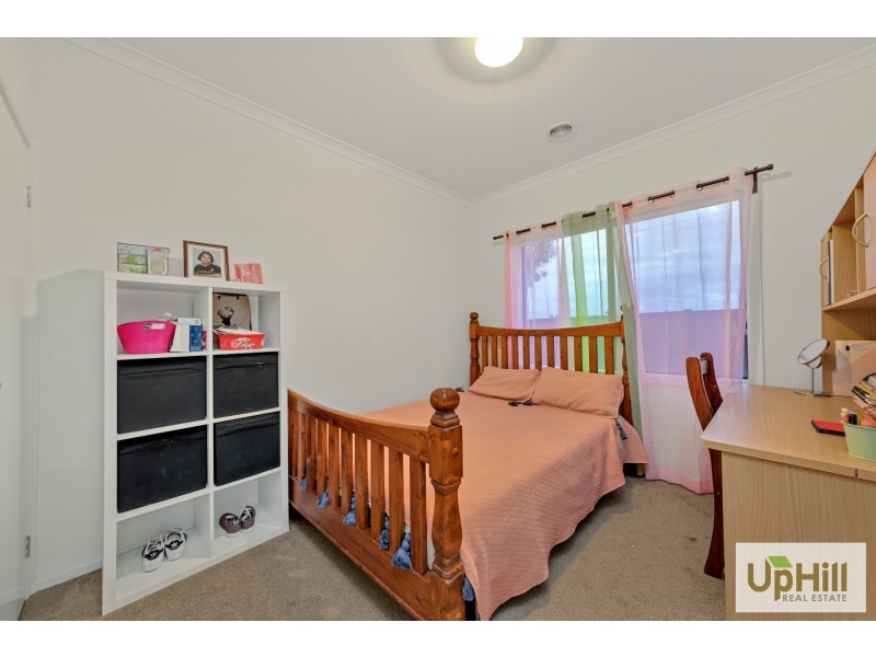 40 PALOMINO AVENUE, Clyde North VIC 3978