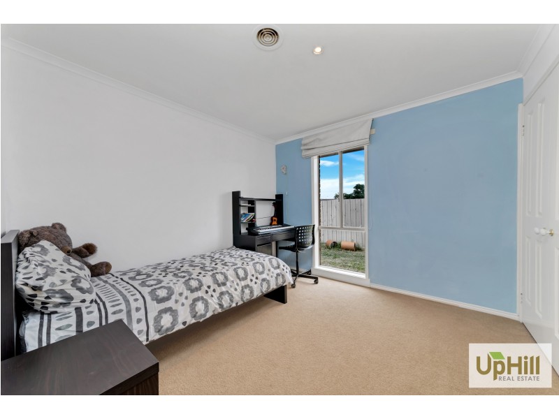 32 Bounty Way, Berwick VIC 3806
