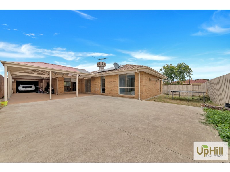 32 Bounty Way, Berwick VIC 3806