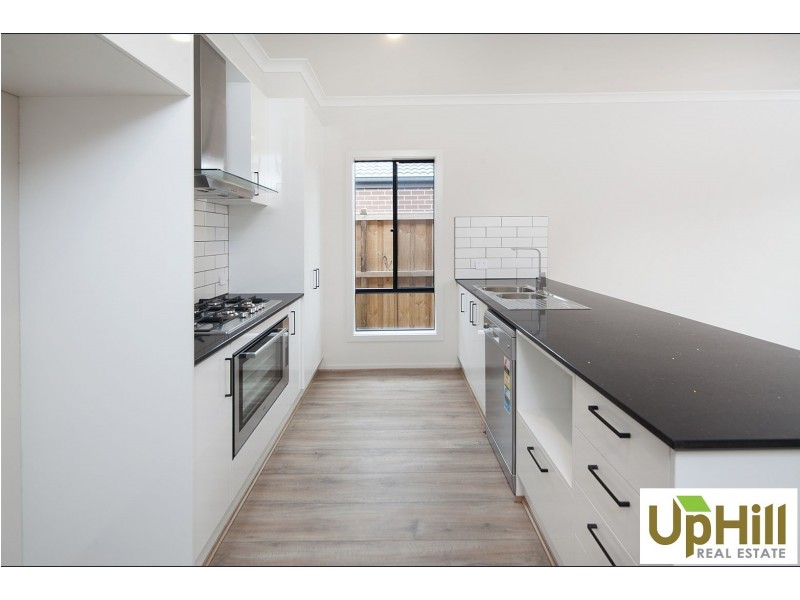 3 LEVENDALE STREET, Clyde VIC 3978