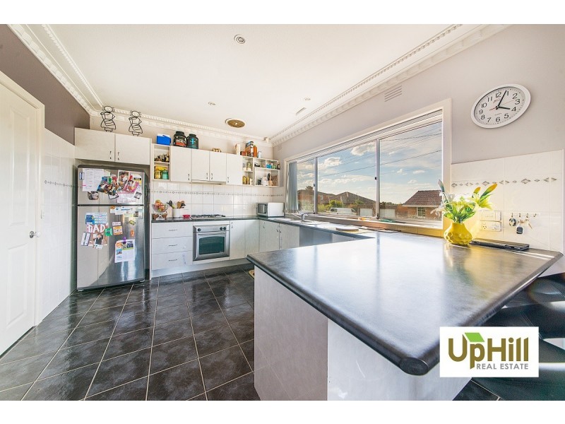 33 Charles Avenue, Hallam VIC 3803