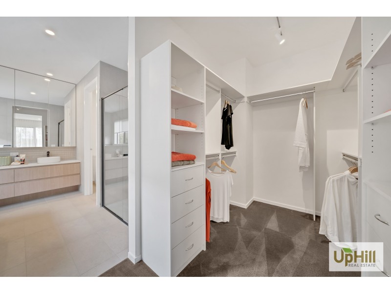 Clyde North VIC 3978