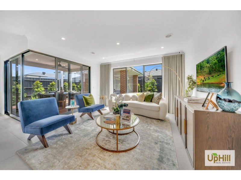 Clyde North VIC 3978