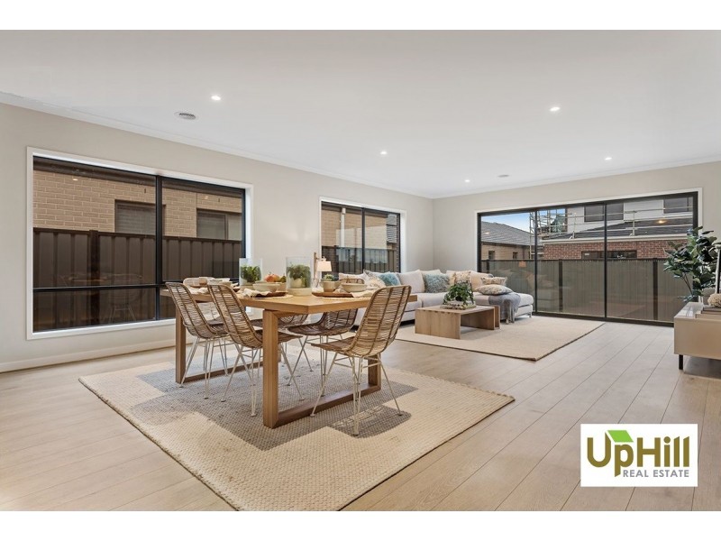 Cranbourne North VIC 3977