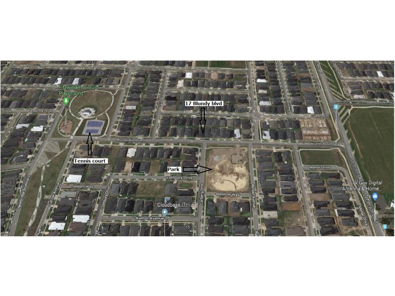 17 Blundy boulevard, Clyde North VIC 3978