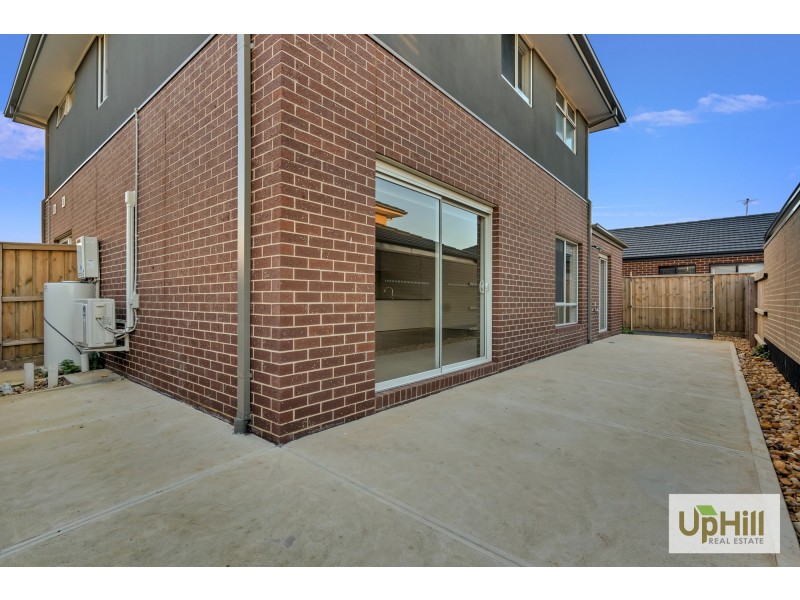 19 ELISTON AVENUE, Clyde VIC 3978