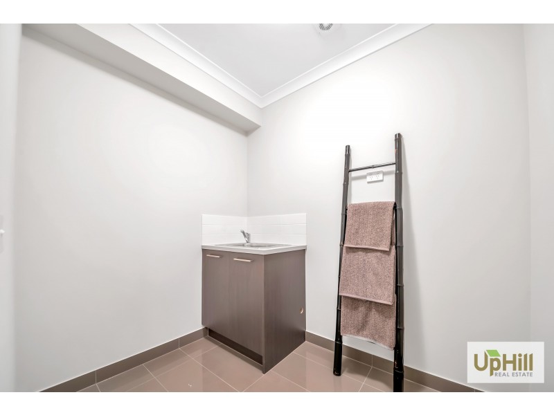 18 REVELWOOD WAY, Clyde North VIC 3978