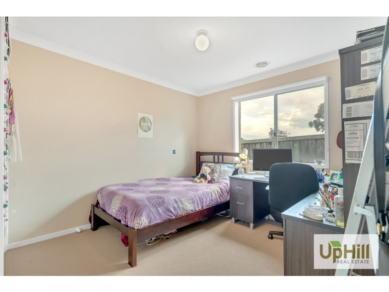 54 YAMMERBOOK WAY, Cranbourne East VIC 3977