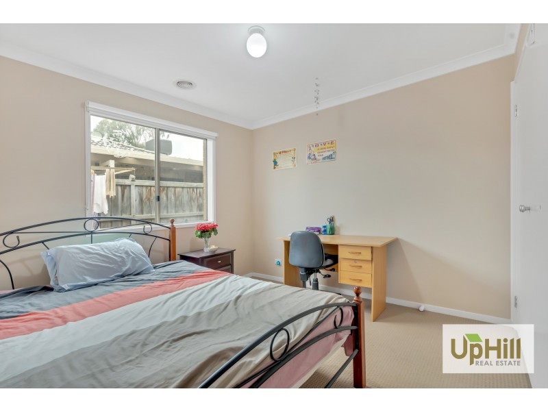54 YAMMERBOOK WAY, Cranbourne East VIC 3977