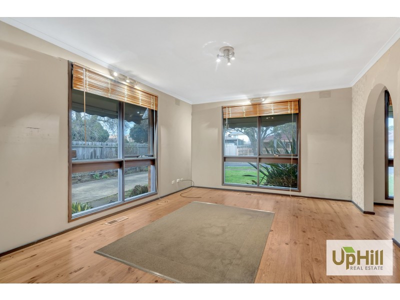 7 Gill Street, Cranbourne VIC 3977