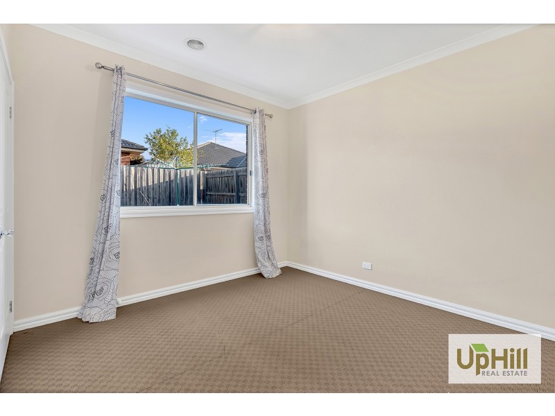 5 SEDGWICK COURT, Lynbrook VIC 3975