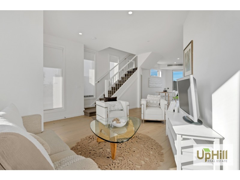 1A PRISCILLA PLACE, Pakenham VIC 3810