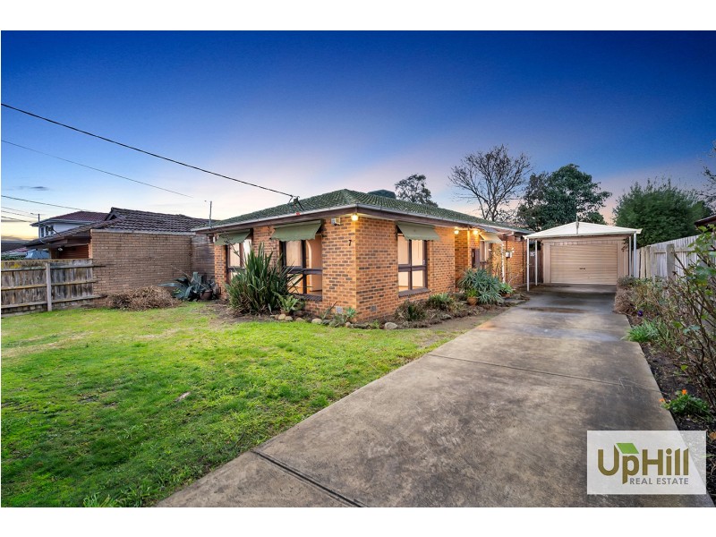 7 Gill Street, Cranbourne VIC 3977