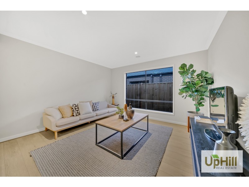 17  PABLO DRIVE, Clyde North VIC 3978