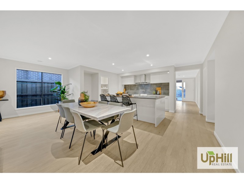 17  PABLO DRIVE, Clyde North VIC 3978