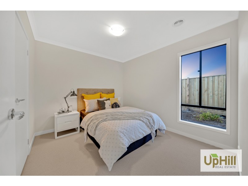 17  PABLO DRIVE, Clyde North VIC 3978