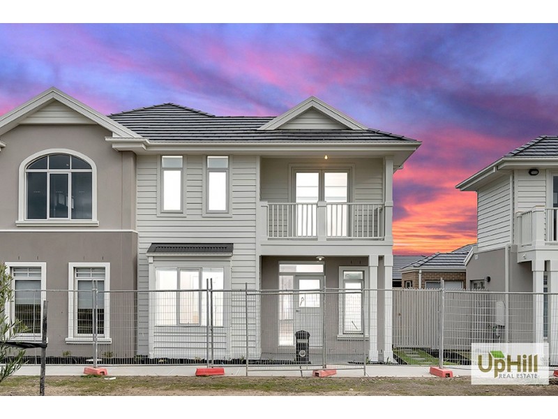 6 Corbin Walk, Officer VIC 3809