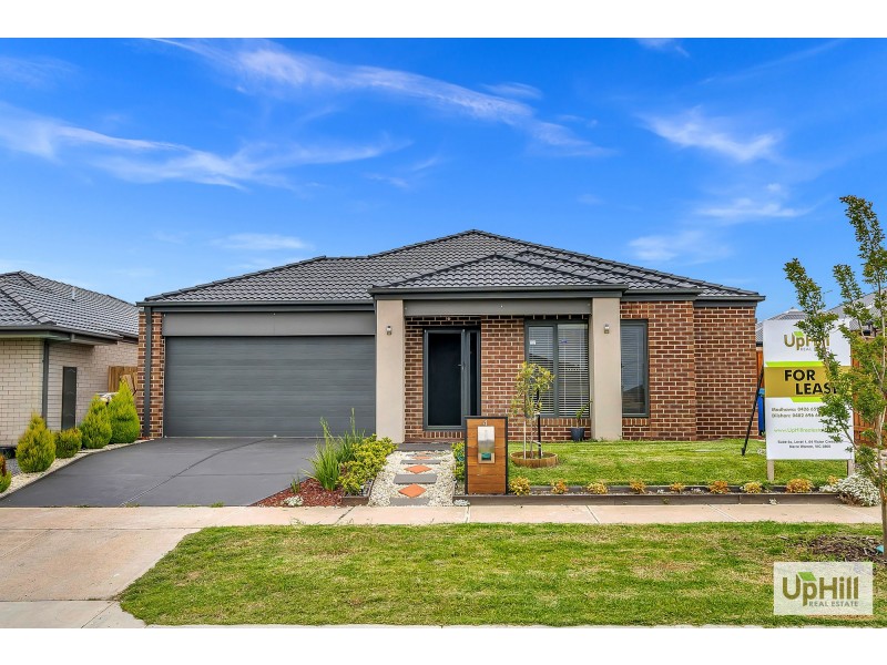 4 SLOANE DRIVE, Clyde North VIC 3978