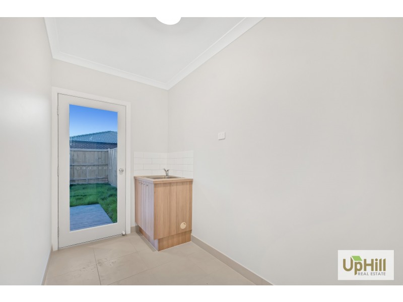 26 Poe Circuit, Officer VIC 3809