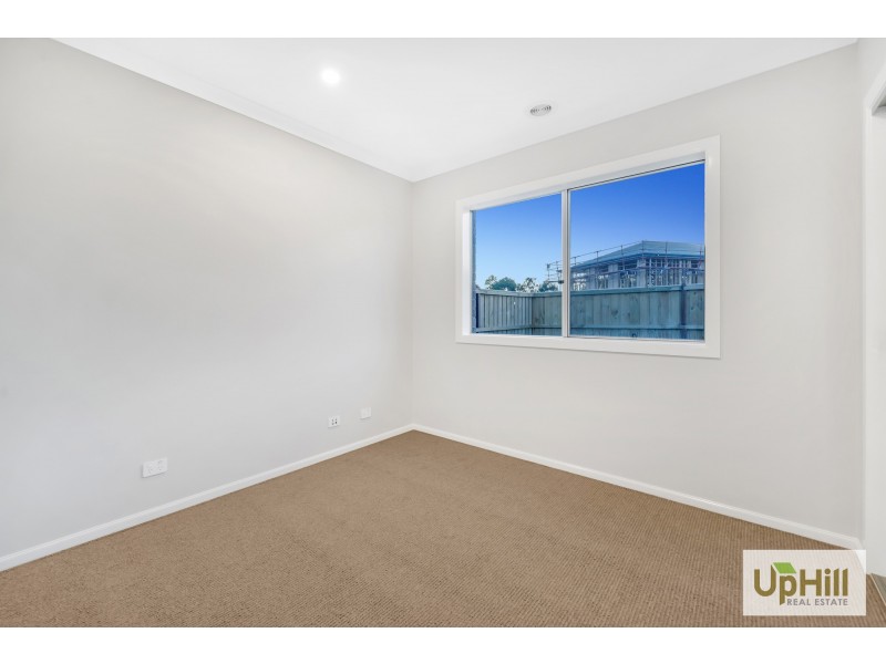 33 CHEROKEE PARADE, Clyde VIC 3978