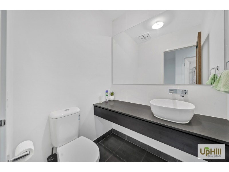 55 SKYLARK BLVD, Clyde North VIC 3978