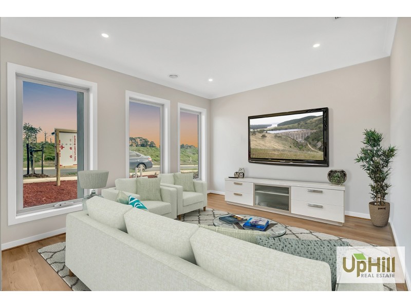 31 BABYLON CRESCENT, Clyde North VIC 3978