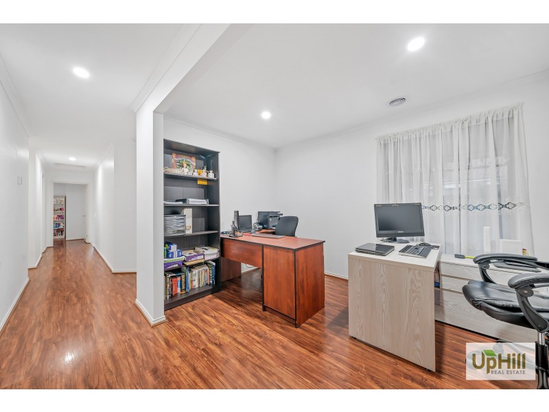 7 Rich Walk, Narre Warren South VIC 3805