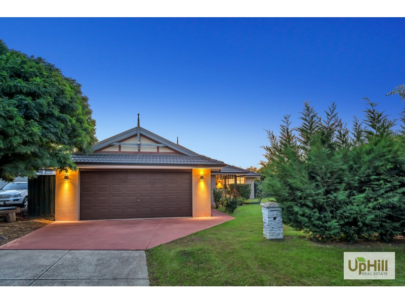 7 Rich Walk, Narre Warren South VIC 3805