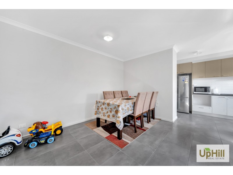59 Karawarra Circuit, Cranbourne North VIC 3977