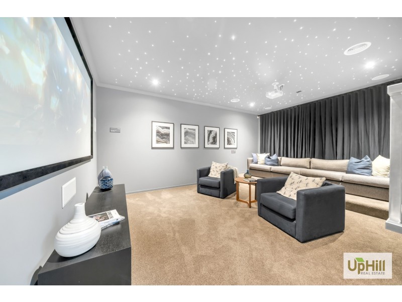 1 TALLRUSH STREET, Clyde North VIC 3978