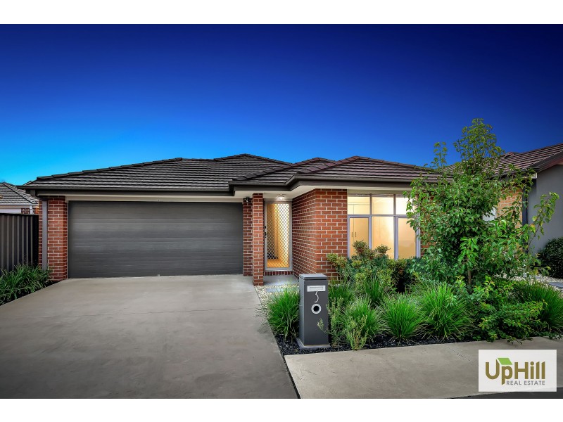 3 NASO PLACE, Clyde North VIC 3978