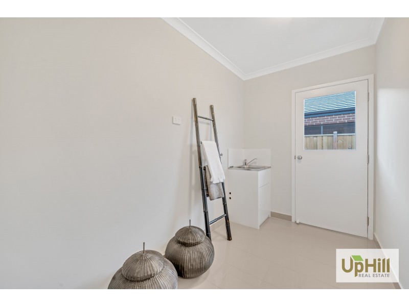 21  SHULZE DRIVE, Clyde North VIC 3978