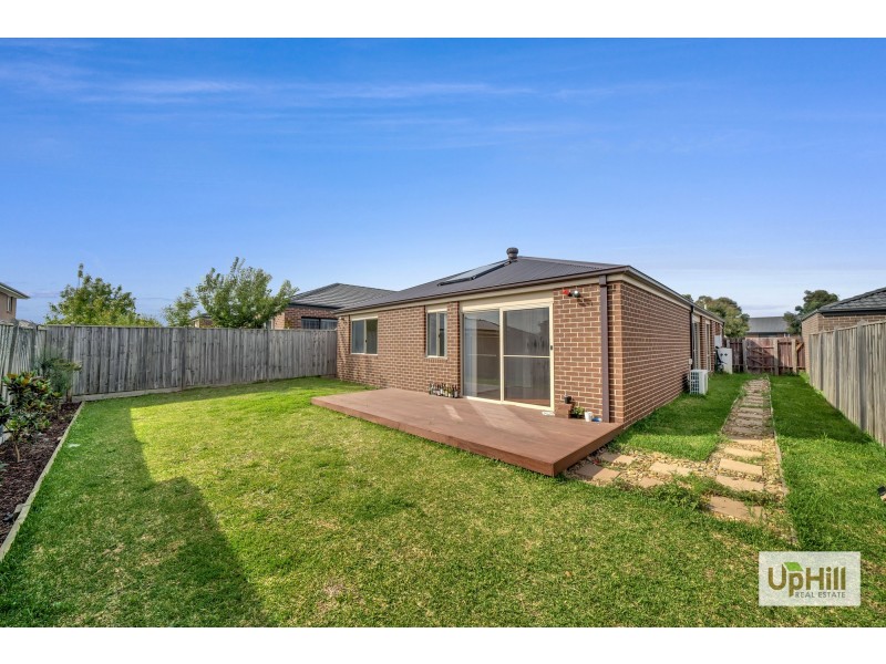 82 Everlasting Boulevard, Cranbourne West VIC 3977