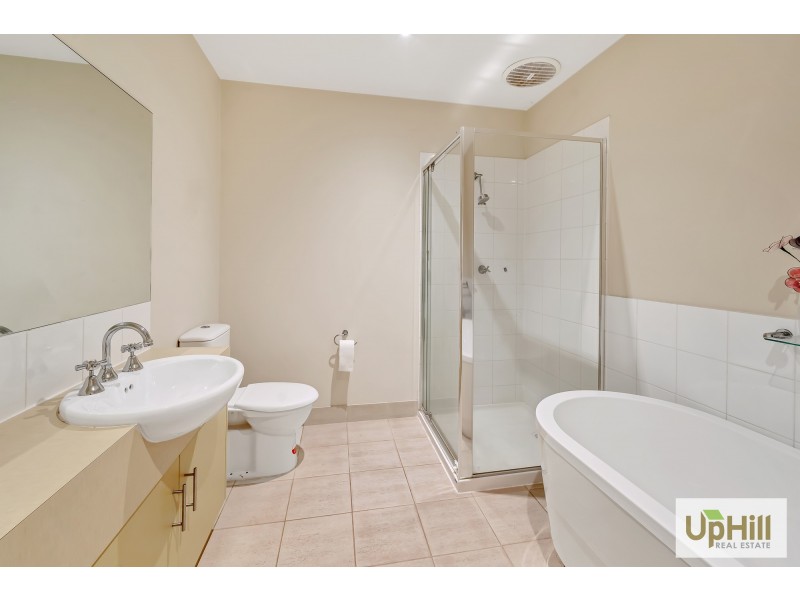 1 Sunline Terrace, Pakenham VIC 3810