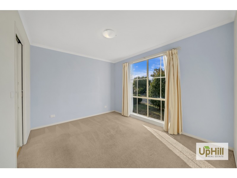 9 Tauna Place, Cranbourne West VIC 3977