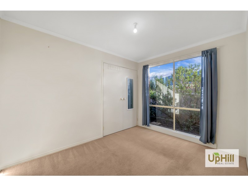 9 Tauna Place, Cranbourne West VIC 3977