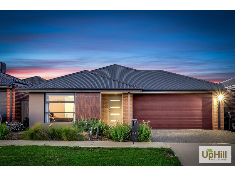 6 Kite Street, Clyde North VIC 3978