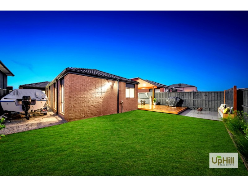45 Castillo Avenue, Clyde North VIC 3978