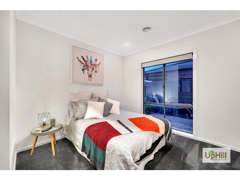 45 Castillo Avenue, Clyde North VIC 3978